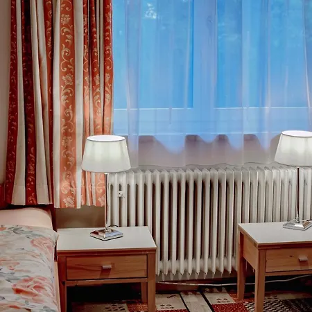 Gartenhotel Garni 인스브루크