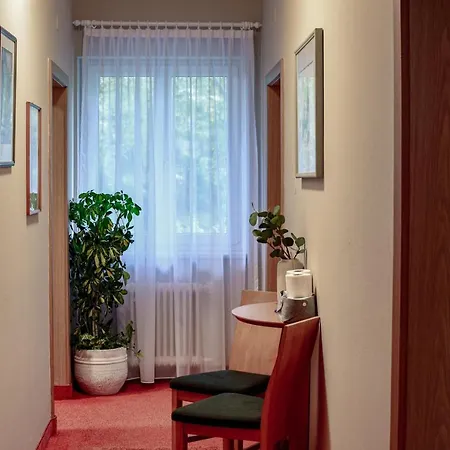 Gartenhotel Garni 2* 인스브루크