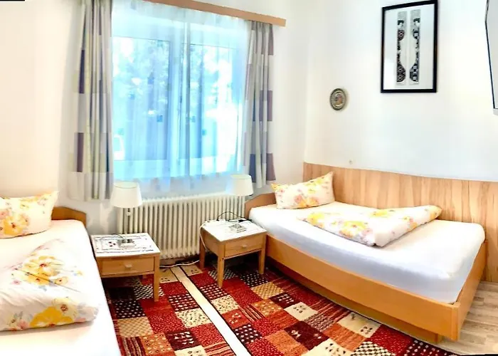 Gartenhotel Garni Hotel 2*