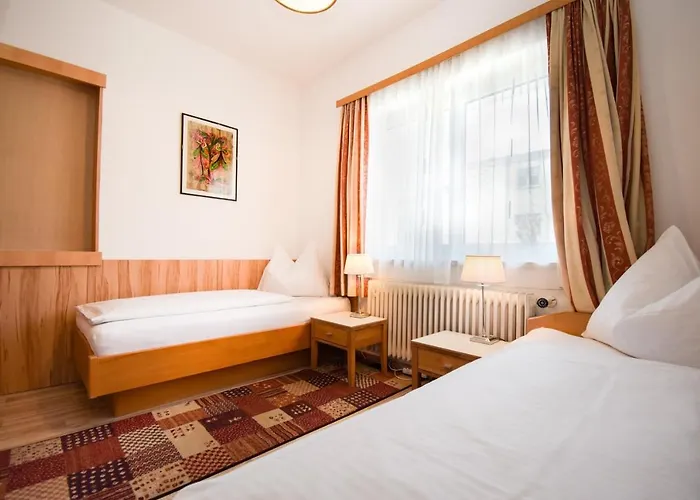 Gartenhotel Garni 2*