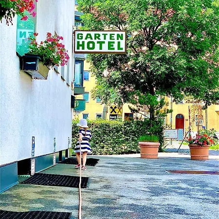 Gartenhotel Garni Hotel Innsbruck