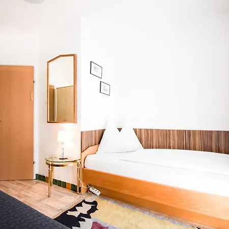 Gartenhotel Garni 2* Innsbruck