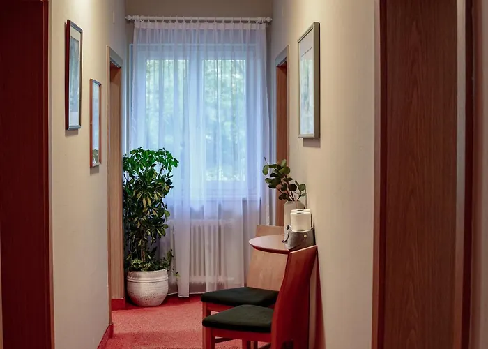 Gartenhotel Garni 2* Innsbruck