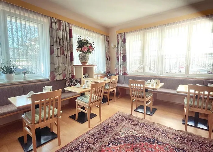 Gartenhotel Garni 2* Innsbruck